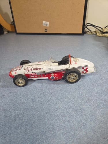 Roger ward carousel 18 - ward, 1:18