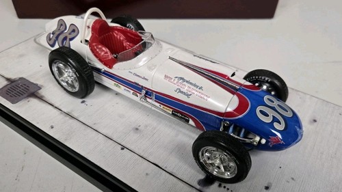 Carousel watson roadster - carousel, 1:18